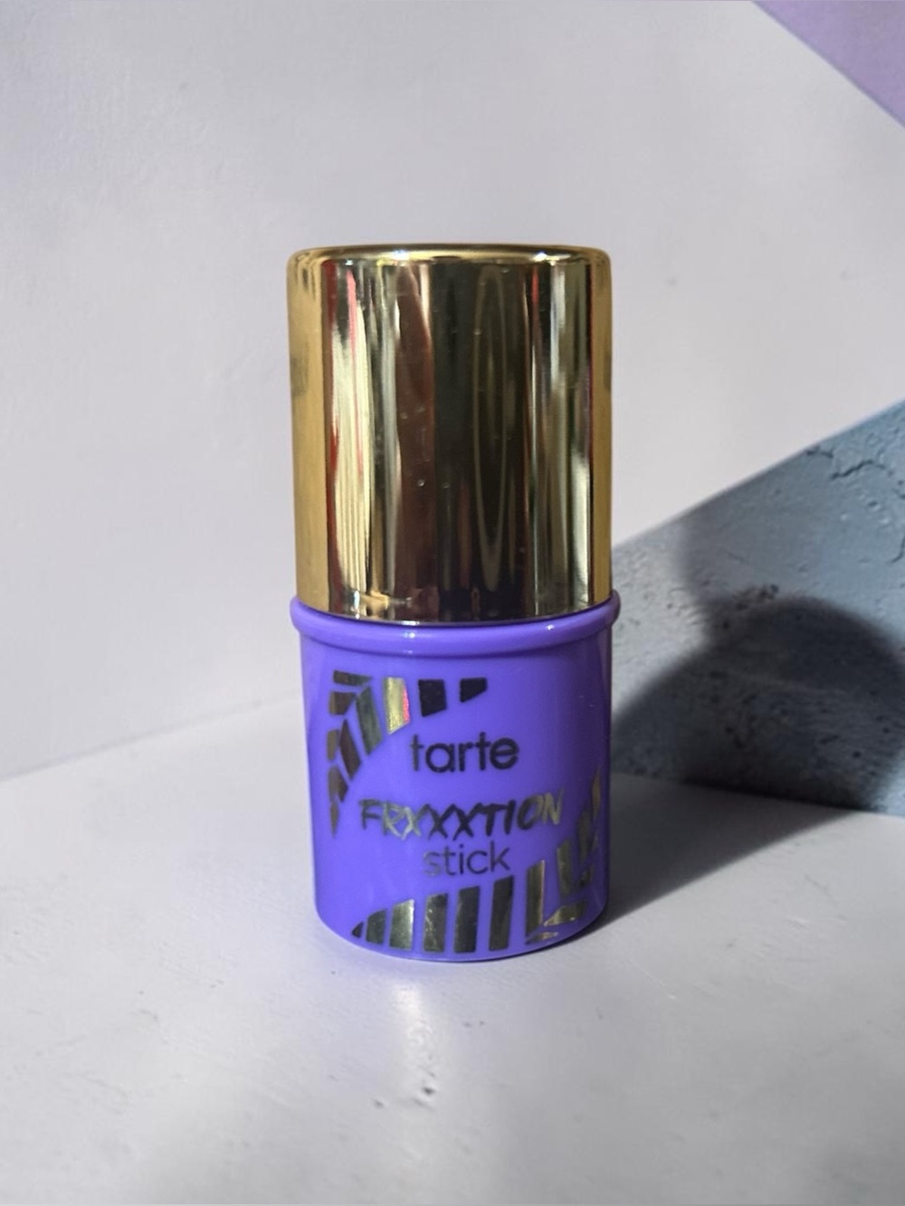 😈 tarte FRXXXTION stick
